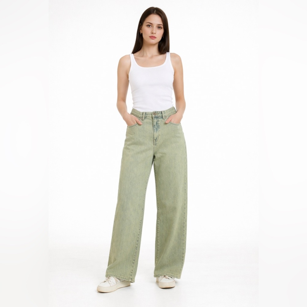 Madewell Green Wash Straight Leg Jeans Size 31